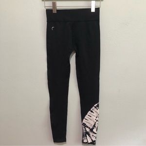 ⭐️Zyia Hendrix Leggings⭐️